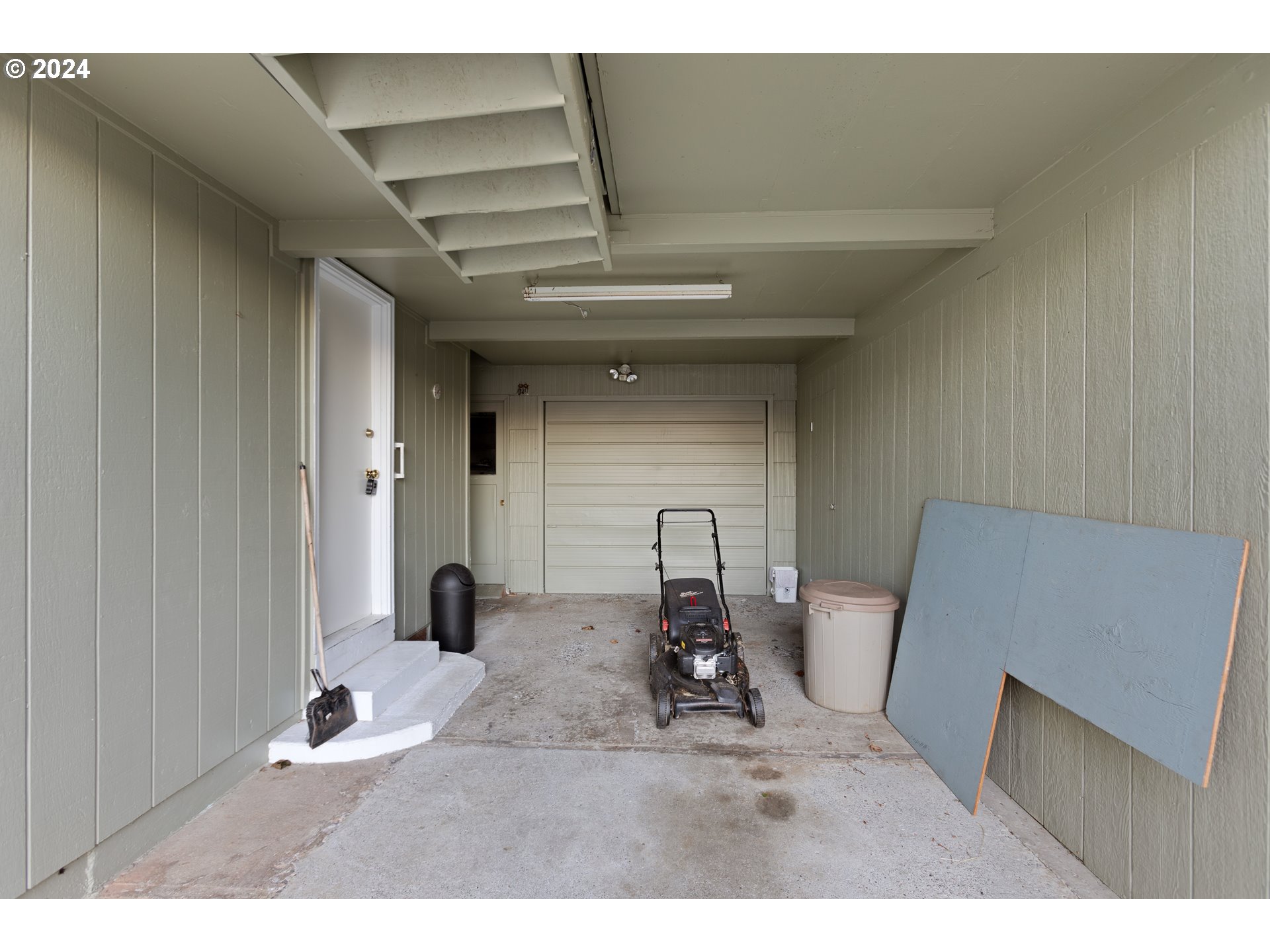 678 West Alder Place Reedsport, OR 97467 - Photo 23 of 29 Gallery Image 23