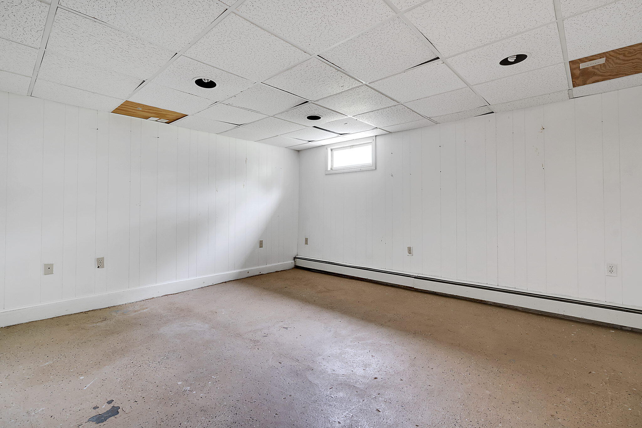 25 Howard Street Springvale, ME 04083 - Photo 28 of 34 25Howard-39