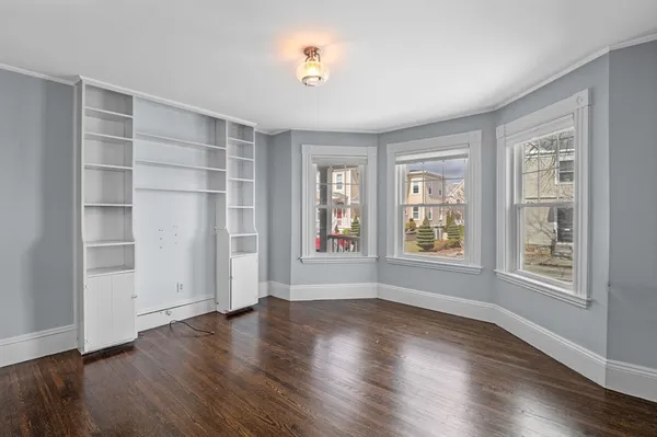 $3,300 | 41 Abbott Street, Unit 1, Beverly, MA 01915