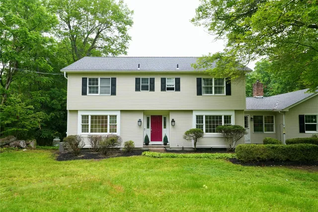 $589,000 | 38 Buena Vista Terrace, Central Valley, NY 10917