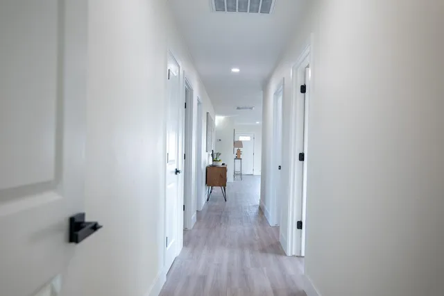 $789,000 | 827 North McCall Avenue, Sanger, CA 93657