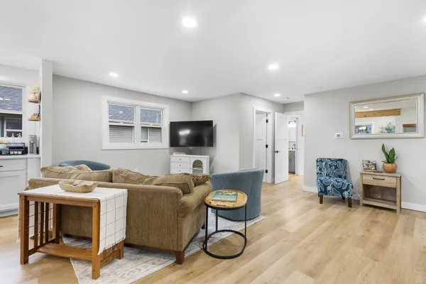 $465,000 | 4516 Lakeview Avenue, McFarland, WI 53558