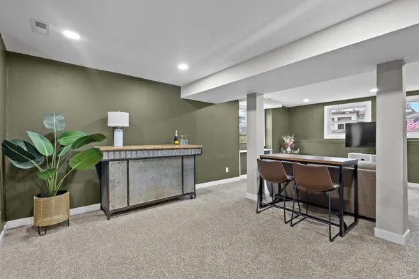 $465,000 | 4516 Lakeview Avenue, McFarland, WI 53558