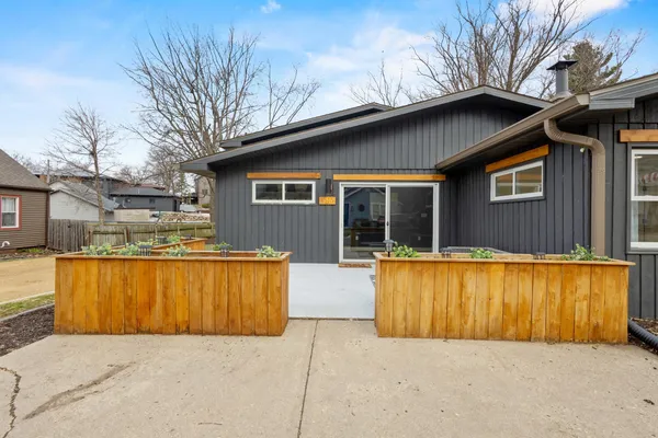 $465,000 | 4516 Lakeview Avenue, McFarland, WI 53558