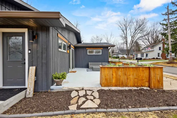 $465,000 | 4516 Lakeview Avenue, McFarland, WI 53558