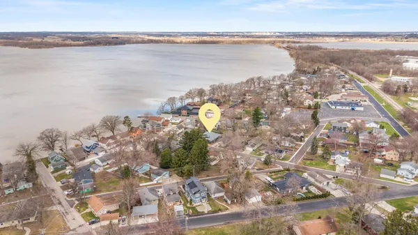 $465,000 | 4516 Lakeview Avenue, McFarland, WI 53558