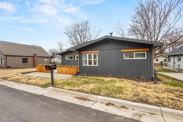 $465,000 | 4516 Lakeview Avenue, McFarland, WI 53558