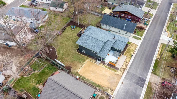 $465,000 | 4516 Lakeview Avenue, McFarland, WI 53558