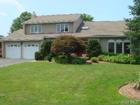 21 Long Meadow Road Commack, NY 11725 - Photo 1 of 1 Gallery Image 1