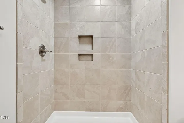 $331,000 | 605 South Layton Avenue, Dunn, NC 28334