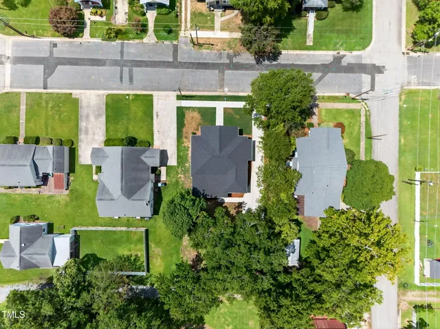 $331,000 | 605 South Layton Avenue, Dunn, NC 28334