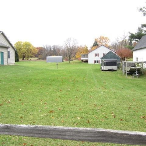 847 Amber Ridge Drive Southwest, Unit 2) Byron Center, MI 49315 - Photo 4 of 4 827.847 Amber Ridge pic 3