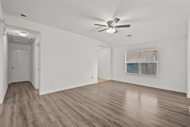 $265,000 | 11007 View Pointe Lane, Houston, TX 77034