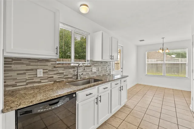 $265,000 | 11007 View Pointe Lane, Houston, TX 77034