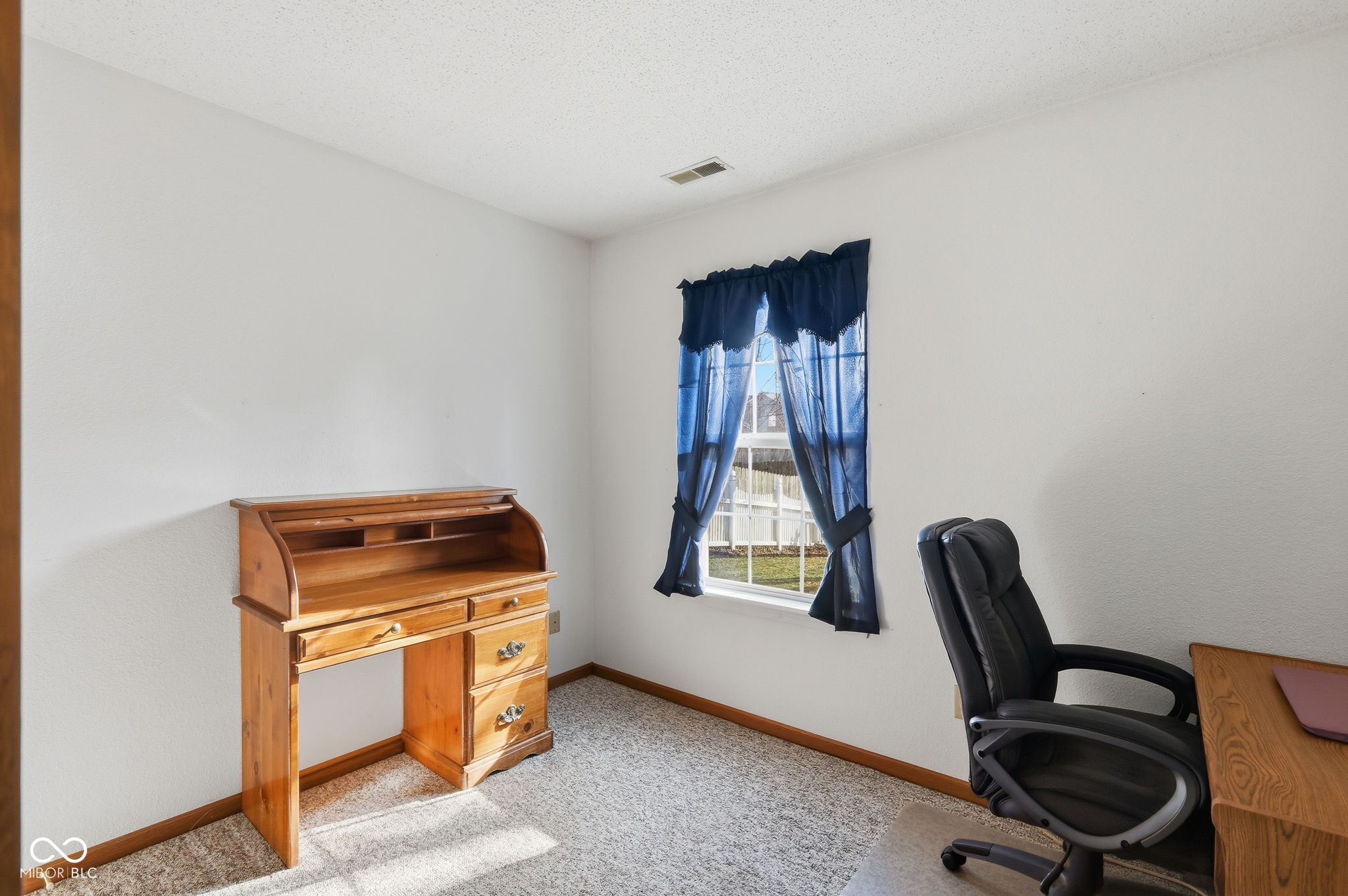 1217 Squirrel Ridge Road Anderson, IN 46013 - Photo 12 of 22