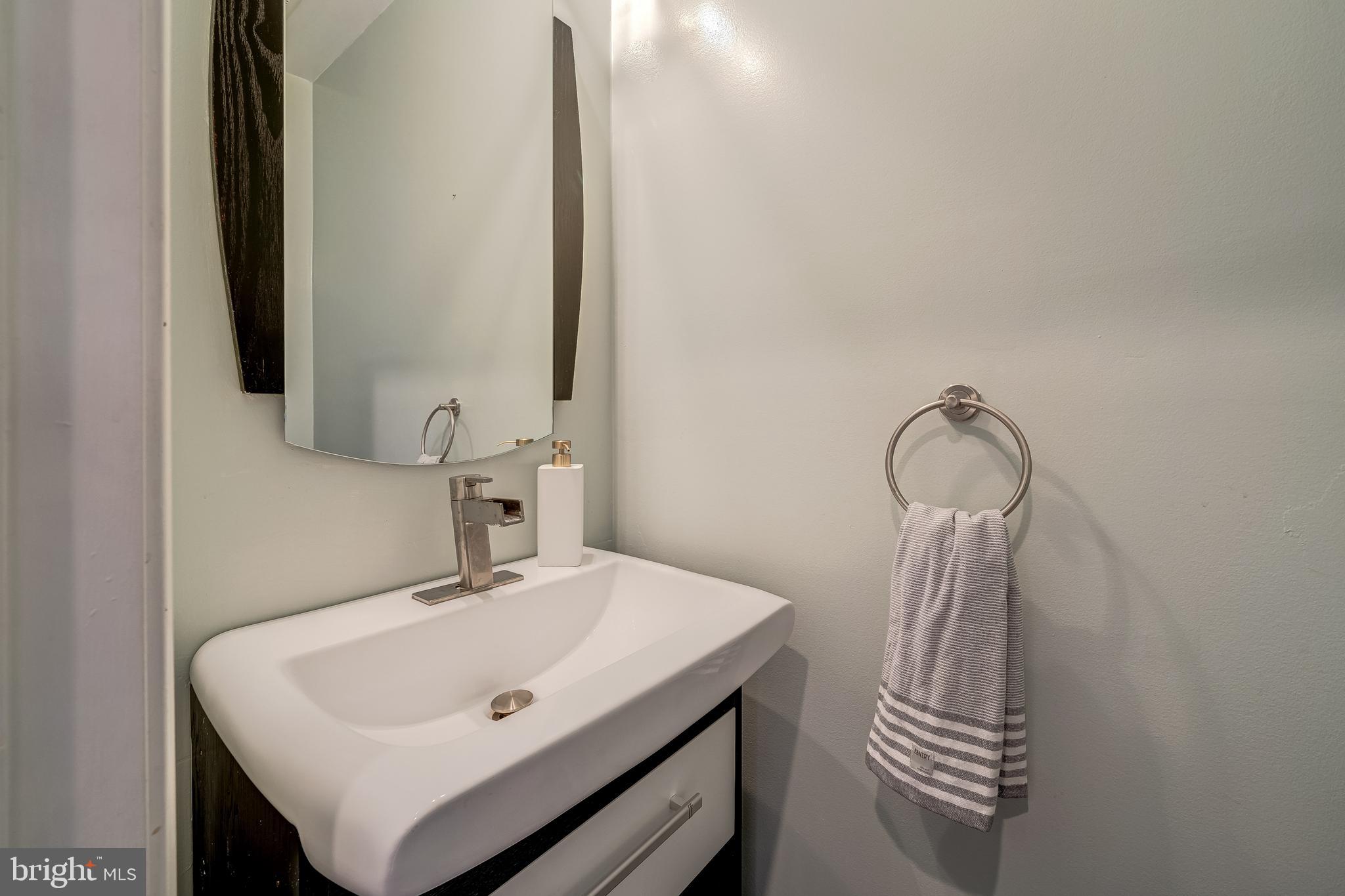 3524 11th Street Northwest Washington, DC 20010 - Photo 27 of 65 Powder Room