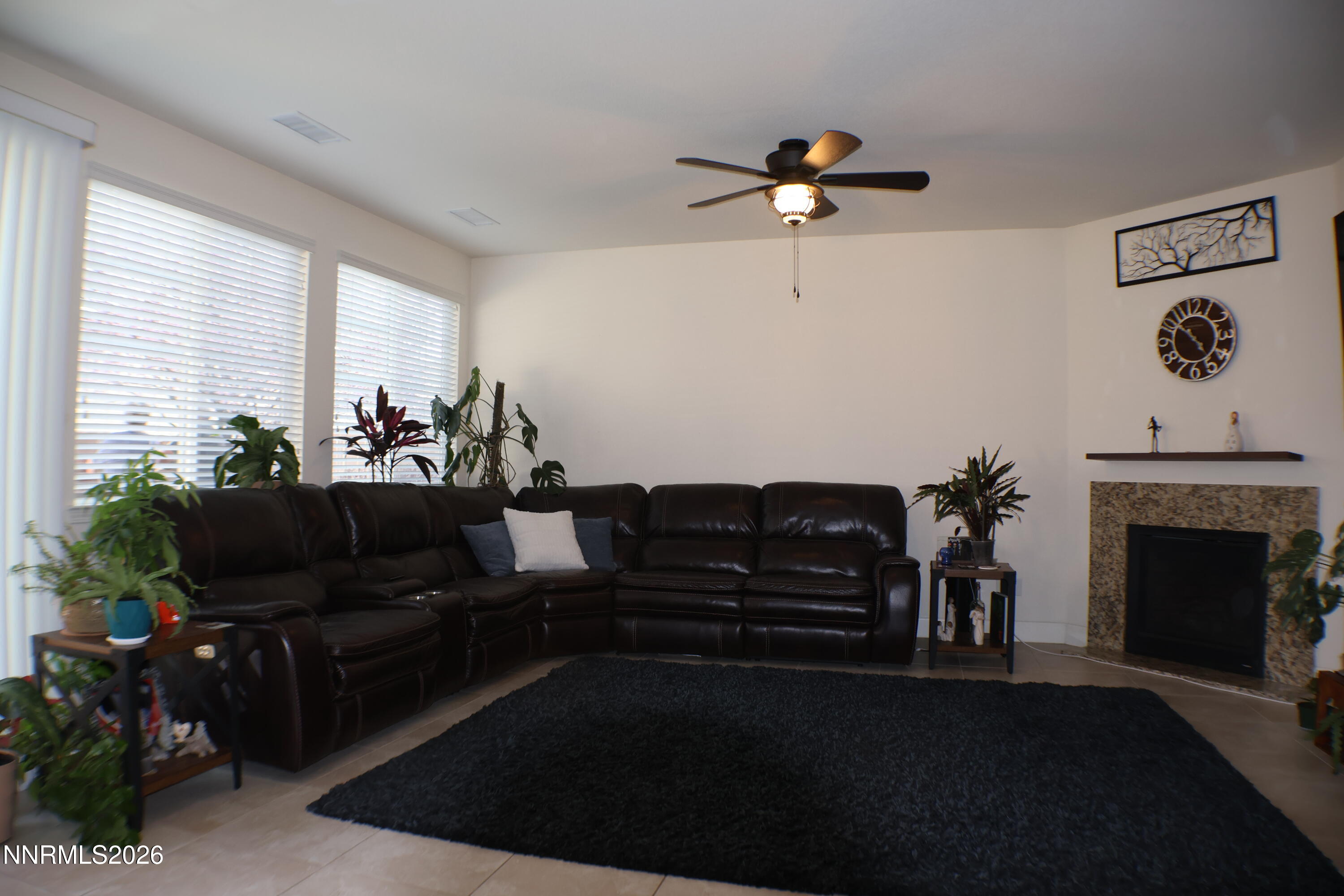 2056 Whitecliff Drive Reno, NV 89521 - Photo 14 of 69 IMG_0022
