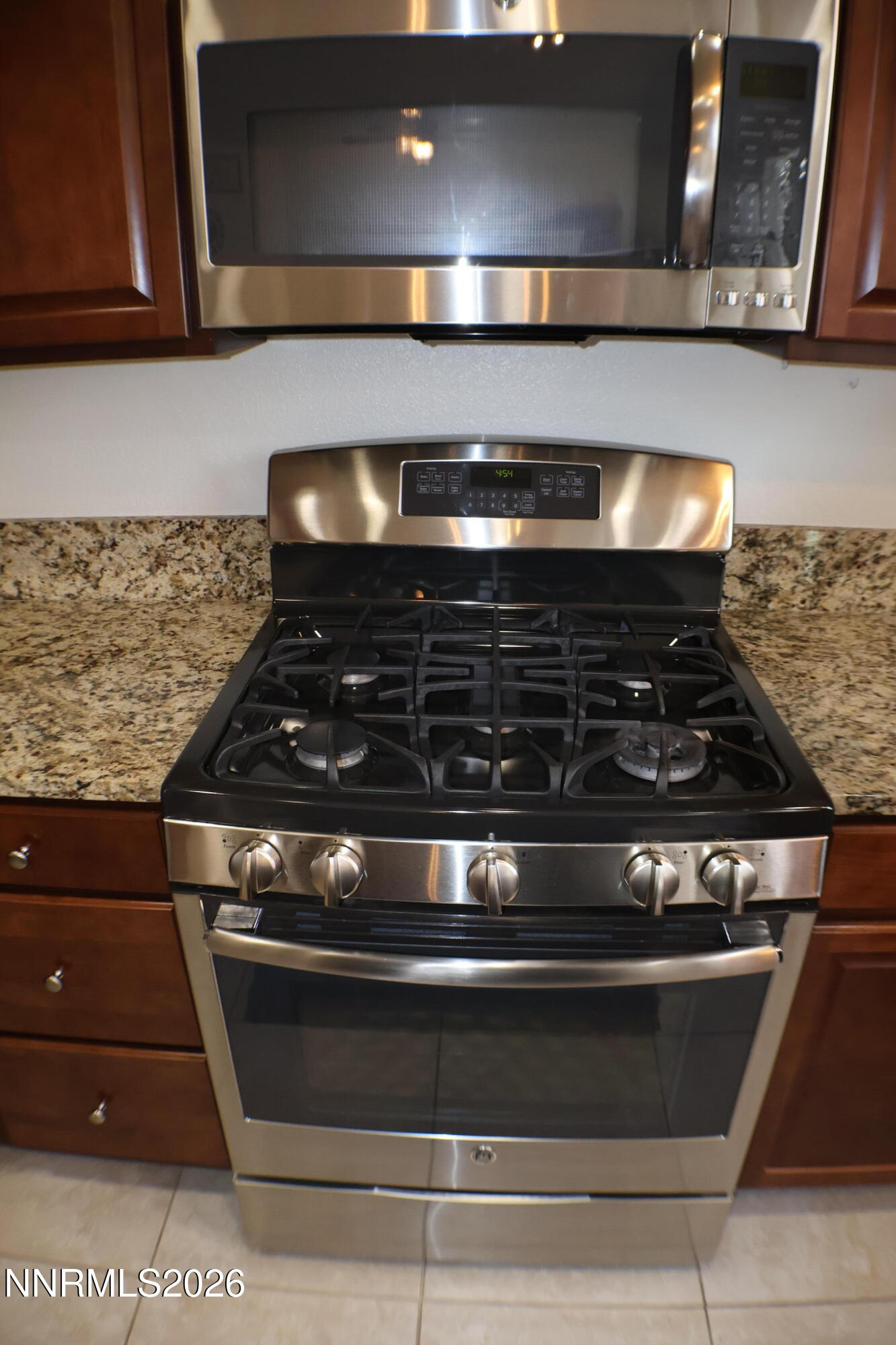 2056 Whitecliff Drive Reno, NV 89521 - Photo 25 of 69 IMG_0035