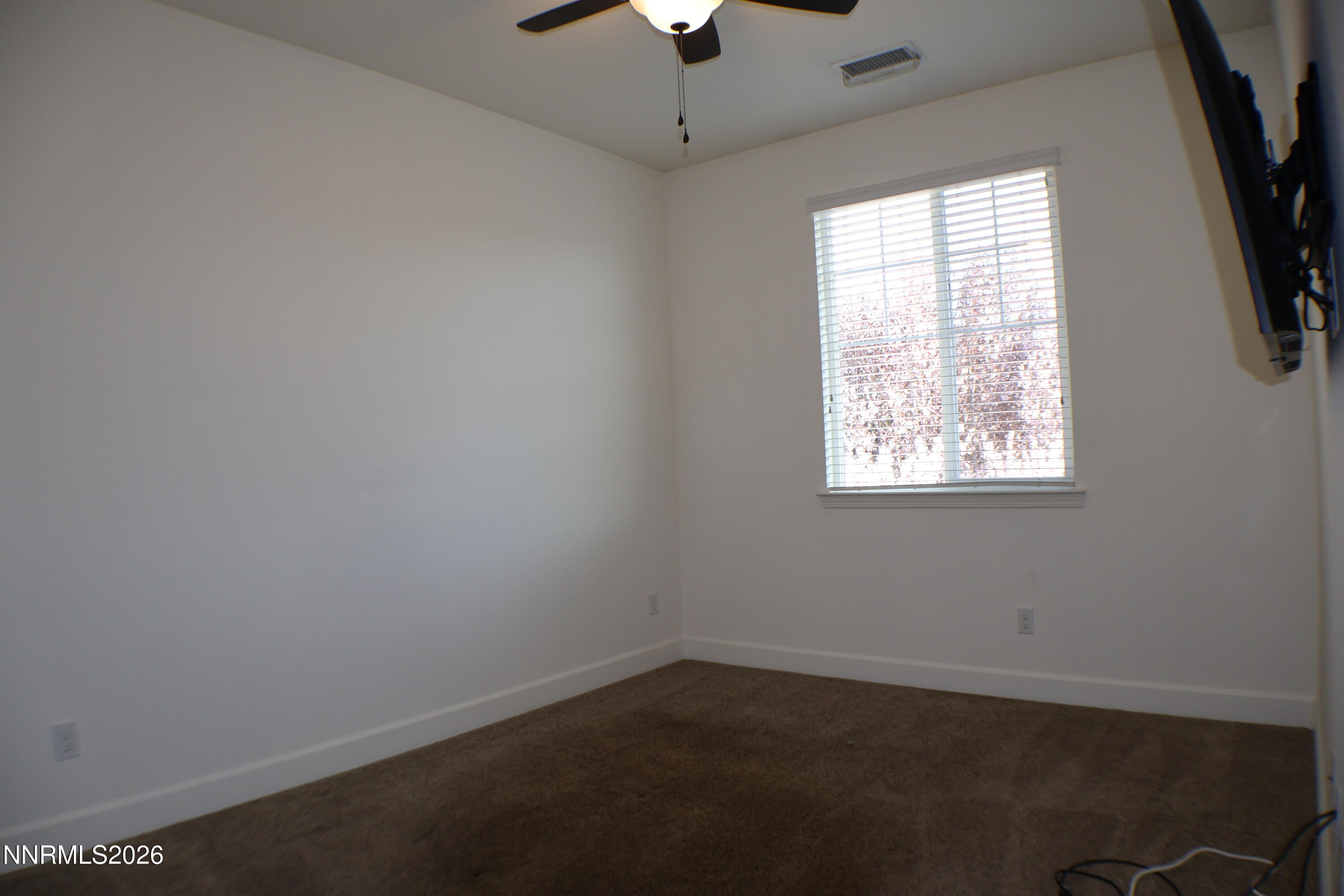 2056 Whitecliff Drive Reno, NV 89521 - Photo 35 of 69 IMG_0046