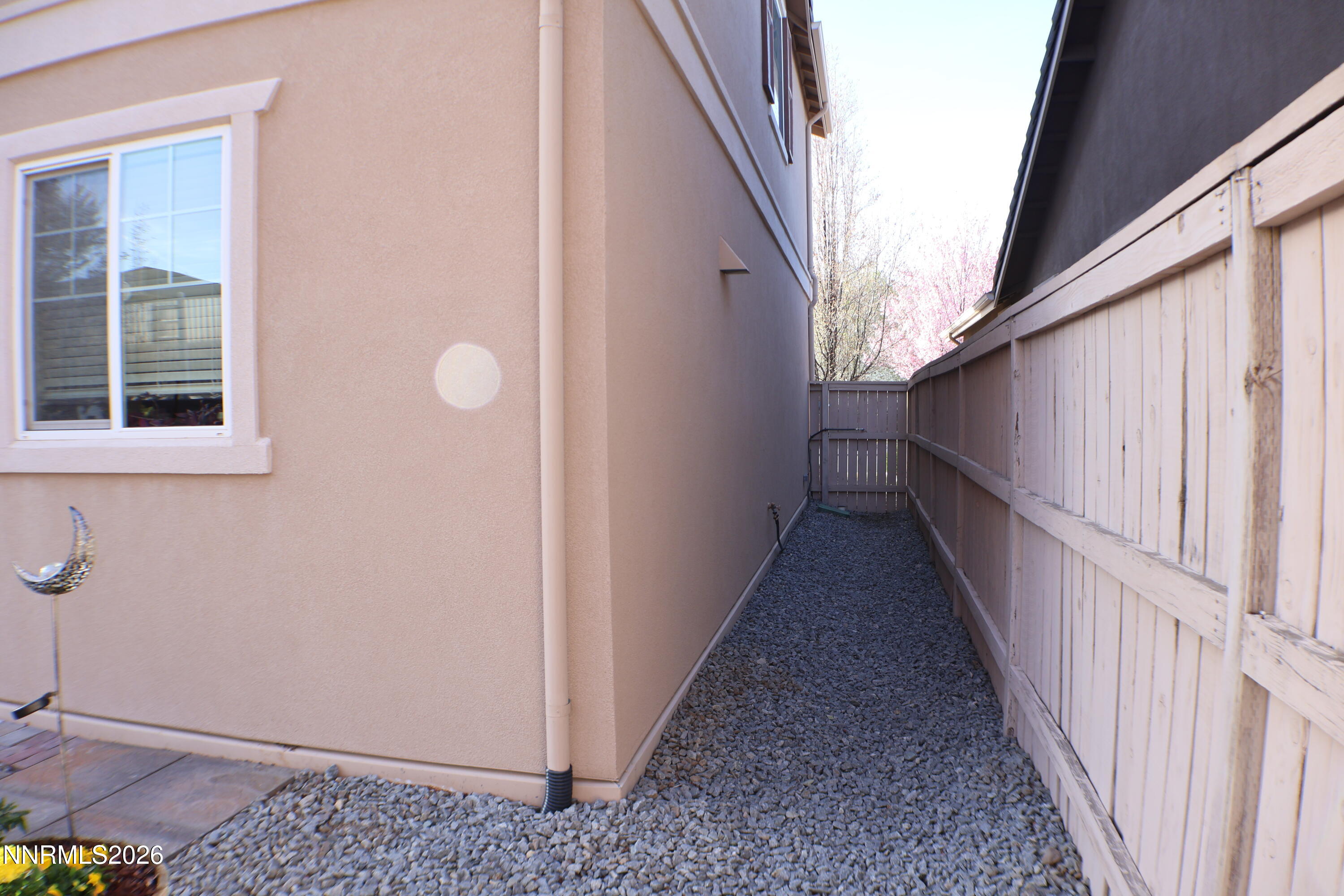 2056 Whitecliff Drive Reno, NV 89521 - Photo 66 of 69 IMG_0085