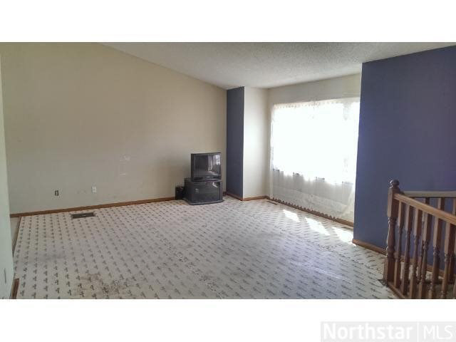 5902 Hummingbird Road Braham, MN 55006 - Photo 5 of 14 Gallery Image 5