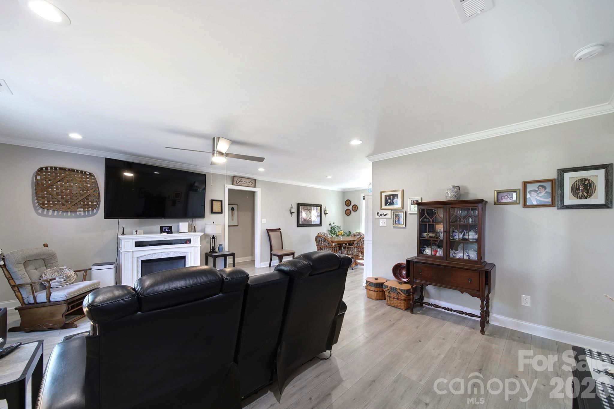 6724 State Rd S-29-555 Kershaw, SC 29067 - Photo 7 of 28