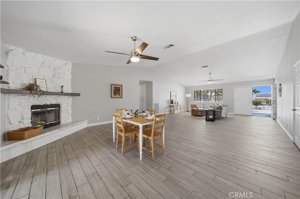 18405 Owatonna Road Apple Valley, CA 92307 - Photo 6 of 41