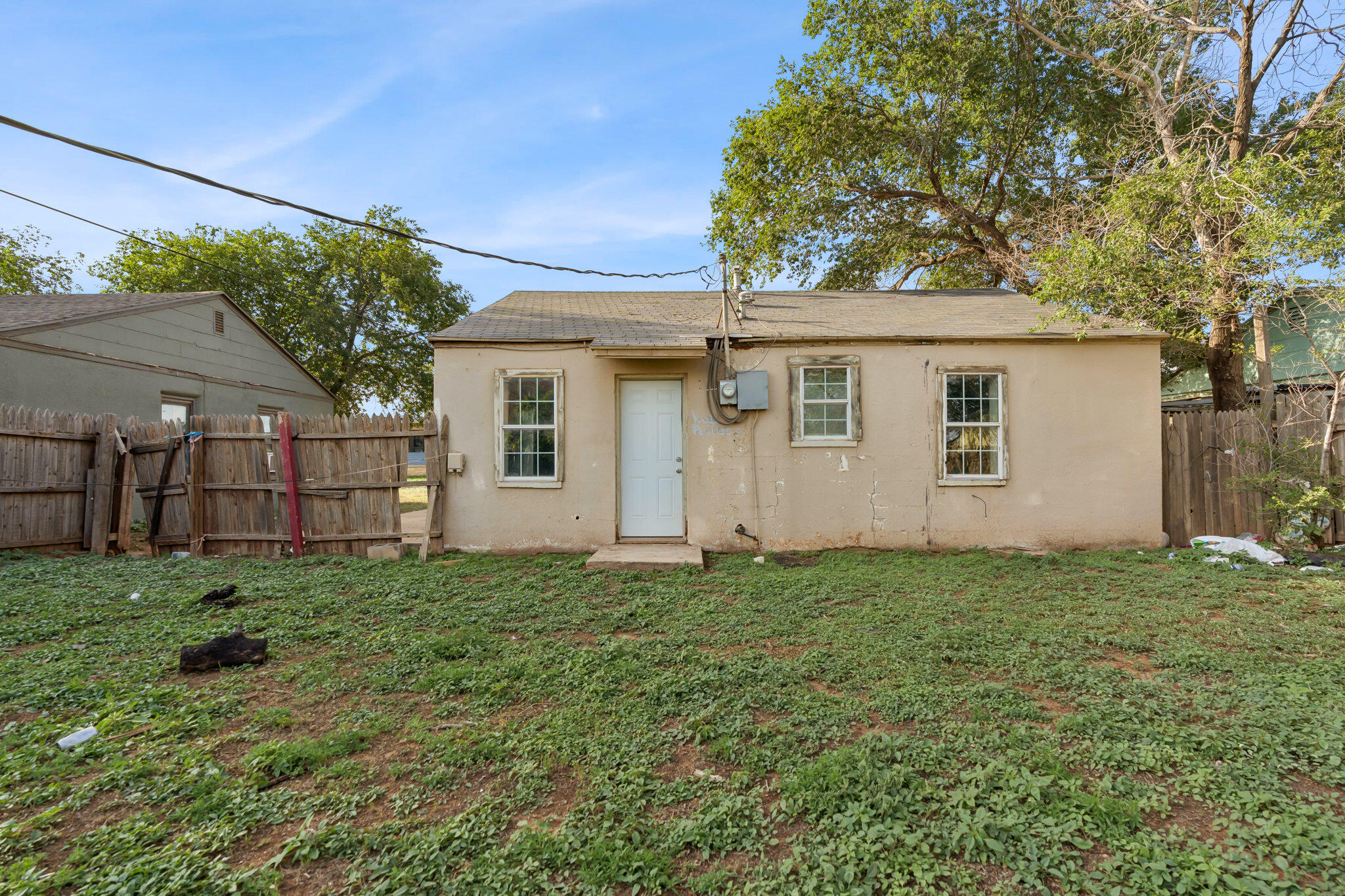 2203 2nd Place Lubbock, TX 79415 - Photo 17 of 17 01_2203_2nd_Pl_Lubbock_TX_79415_USA-Exte