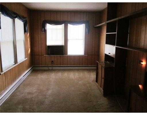127 Orchard Road Waynesburg, PA 15370 - Photo 7 of 10 Family Room. Sun room