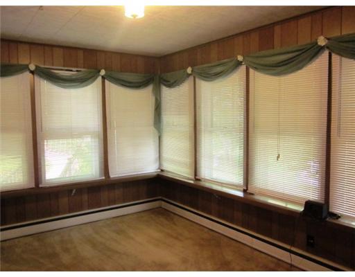 127 Orchard Road Waynesburg, PA 15370 - Photo 8 of 10 Family Room.