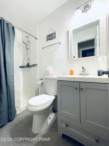 $2,400 | 3104 Northgate Road, Lake Ariel, PA 18436