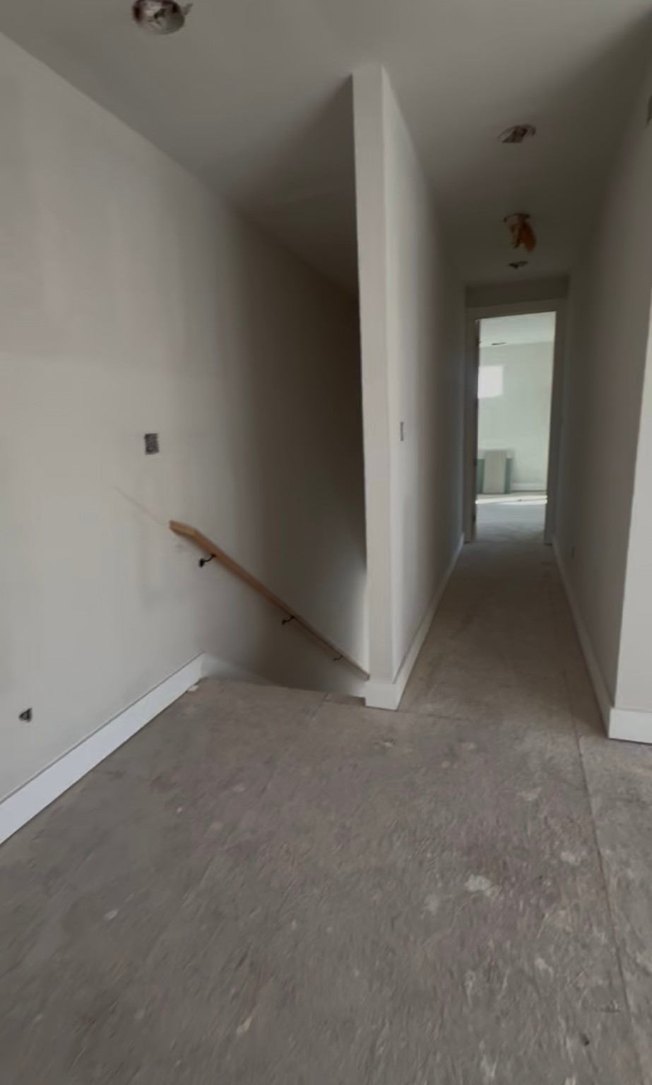 6808 Ralston Street, Unit A Houston, TX 77016 - Photo 6 of 7 an empty room with a empty space
