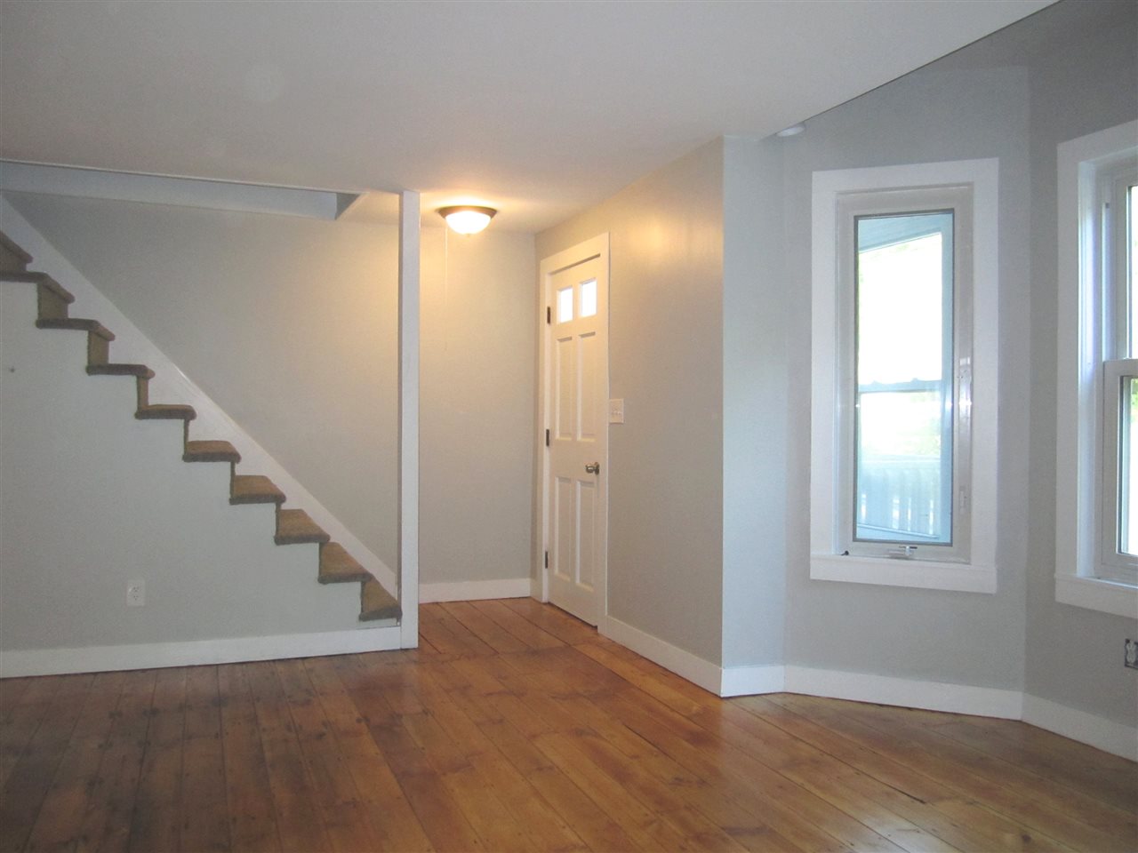92 Wilton Road Milford, NH 03055 - Photo 8 of 29 Gallery Image 8