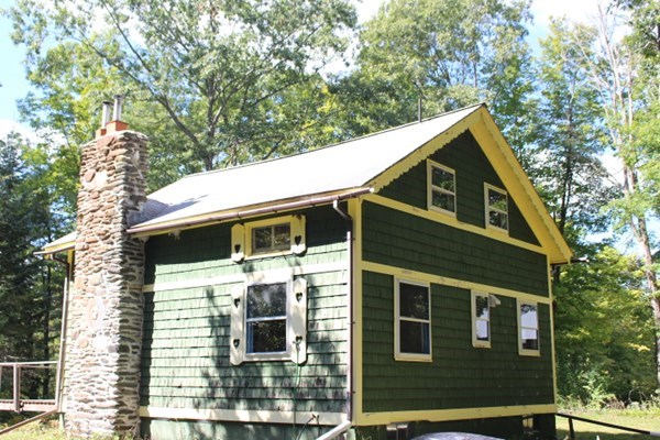1637 W Road Ashfield, MA 01330 - Photo 3 of 28