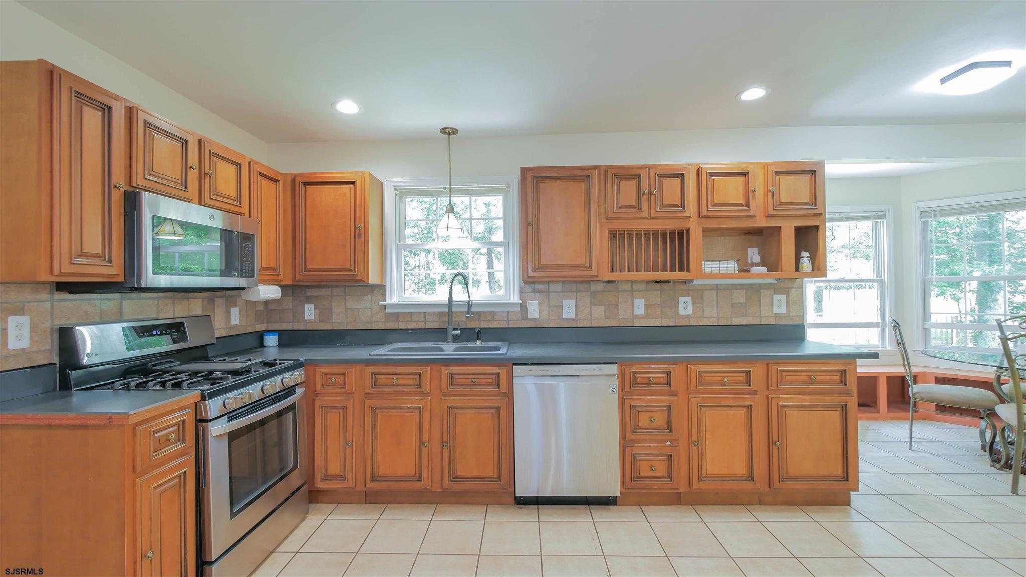 80 Bonita Road Waretown, NJ 08758 - Photo 10 of 44 Gallery Image 10