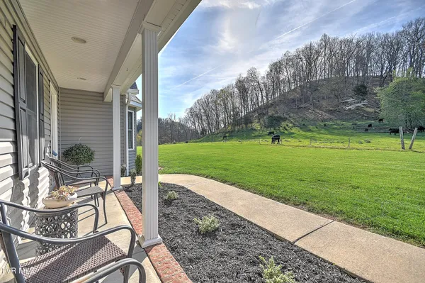 $509,000 | 23395 Larwood Lane, Bristol, VA 24202