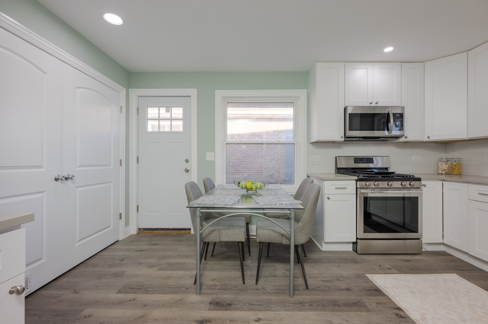 16154 South Wood Street Markham, IL 60428 - Photo 5 of 17