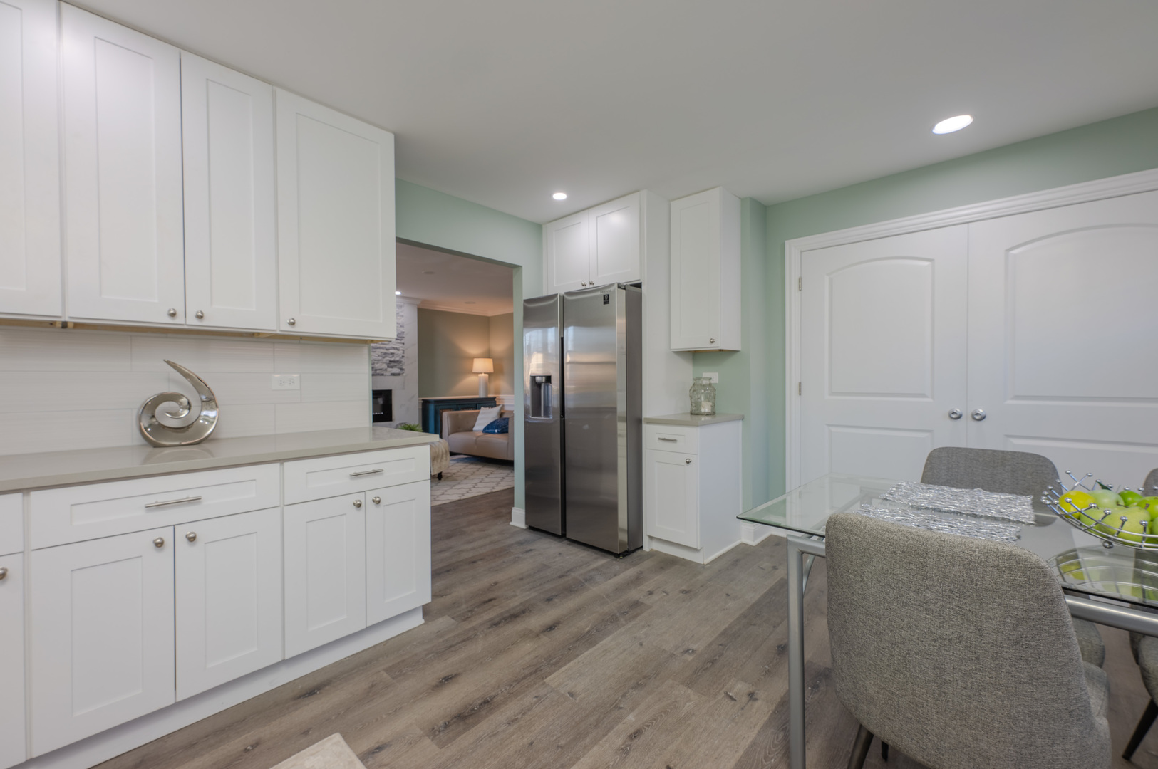 16154 South Wood Street Markham, IL 60428 - Photo 7 of 17