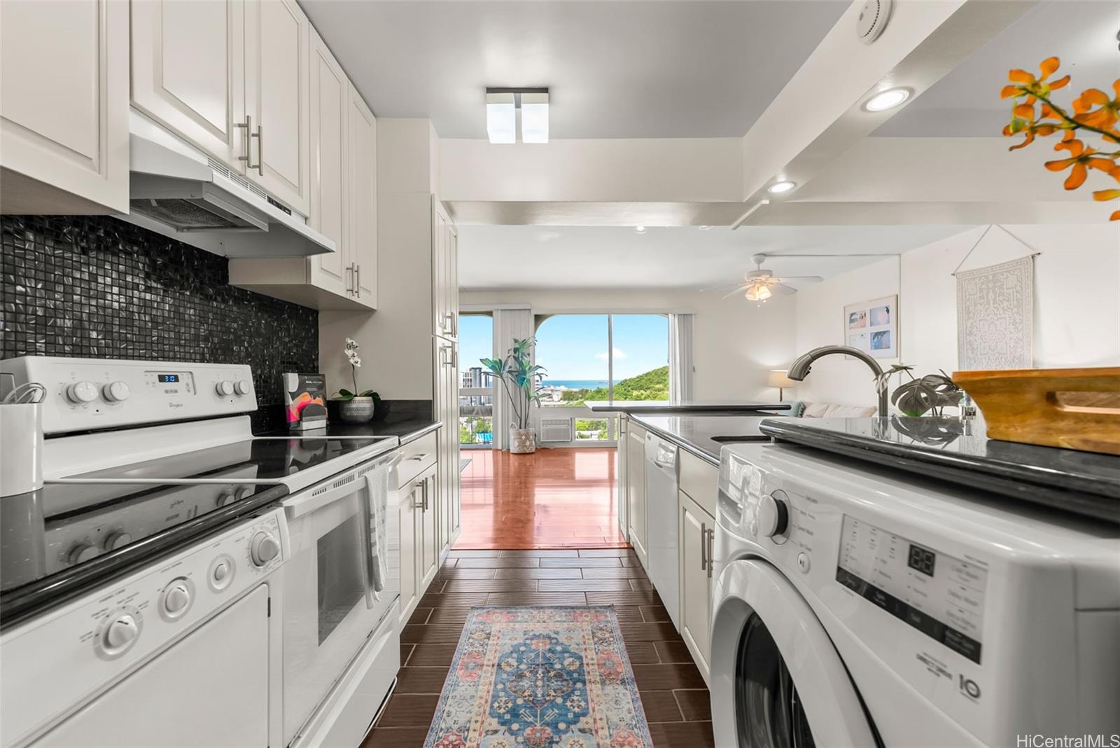 1022 Prospect Street, Unit 902B Honolulu, HI 96822 - Photo 10 of 25