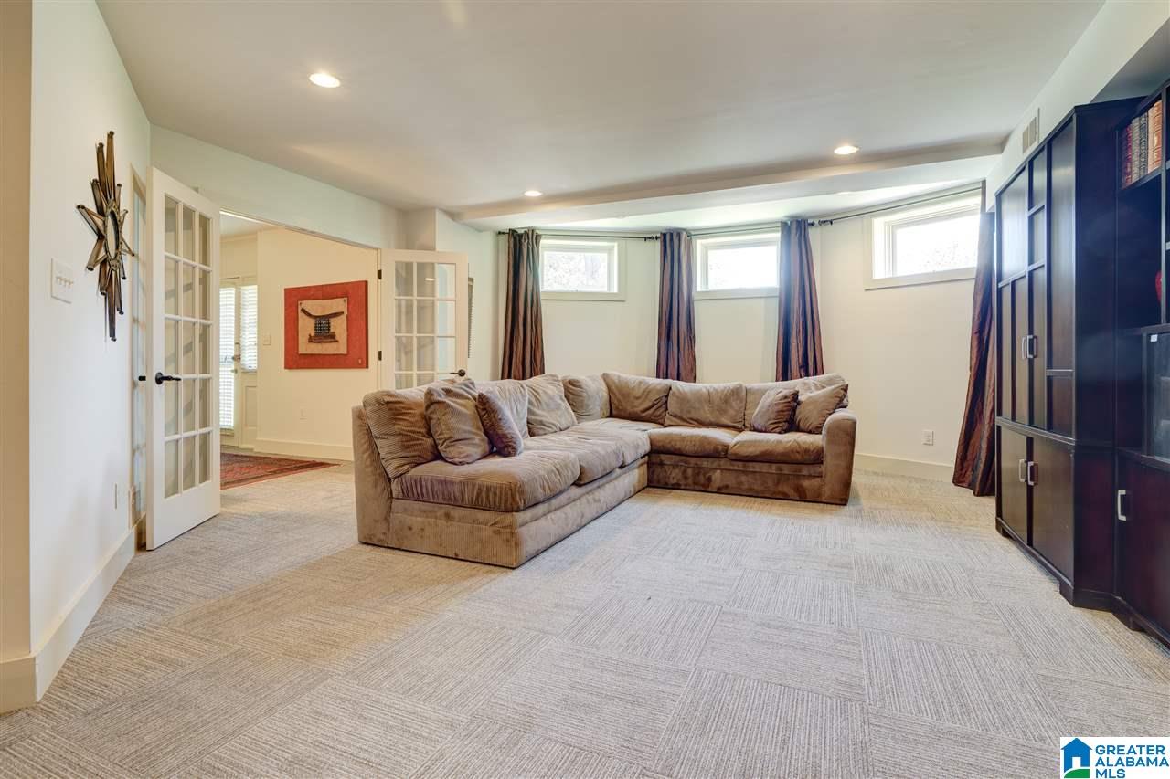 3344 Woodridge Road North Birmingham, AL 35223 - Photo 38 of 50