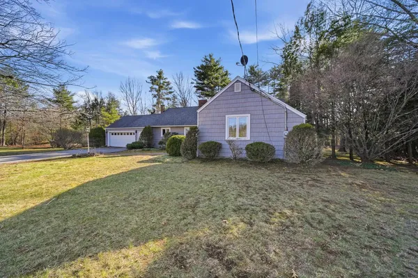 $649,000 | 6 Mill Road, Kingston, NH 03848