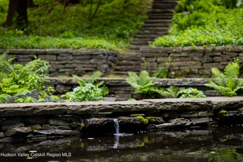 $1,738,000 | 21 Barclay Street, Saugerties, NY 12477