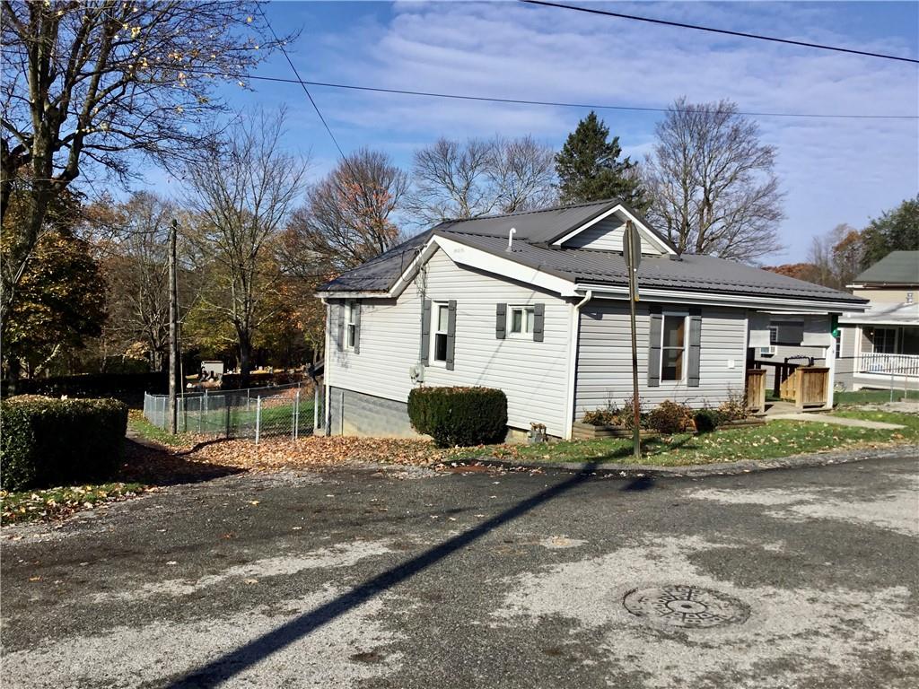 119 Lower Troy Hill Road Kittanning, PA 16201 - Photo 4 of 32 Gallery Image 4
