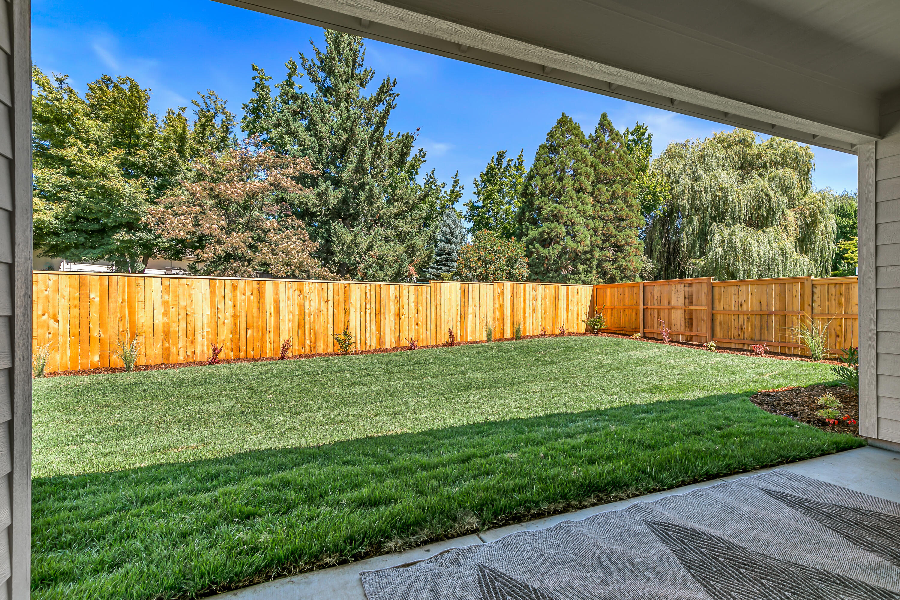 2785 Roberts Road Medford, OR 97504 - Photo 24 of 34 9R9A1068