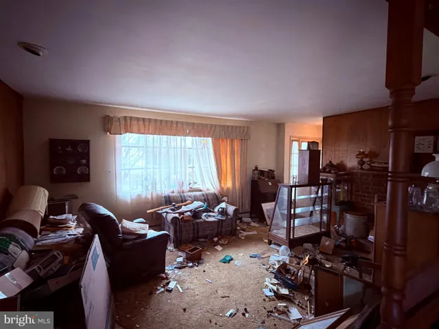 $335,000 | 800 Falcon Lane, West Chester, PA 19382