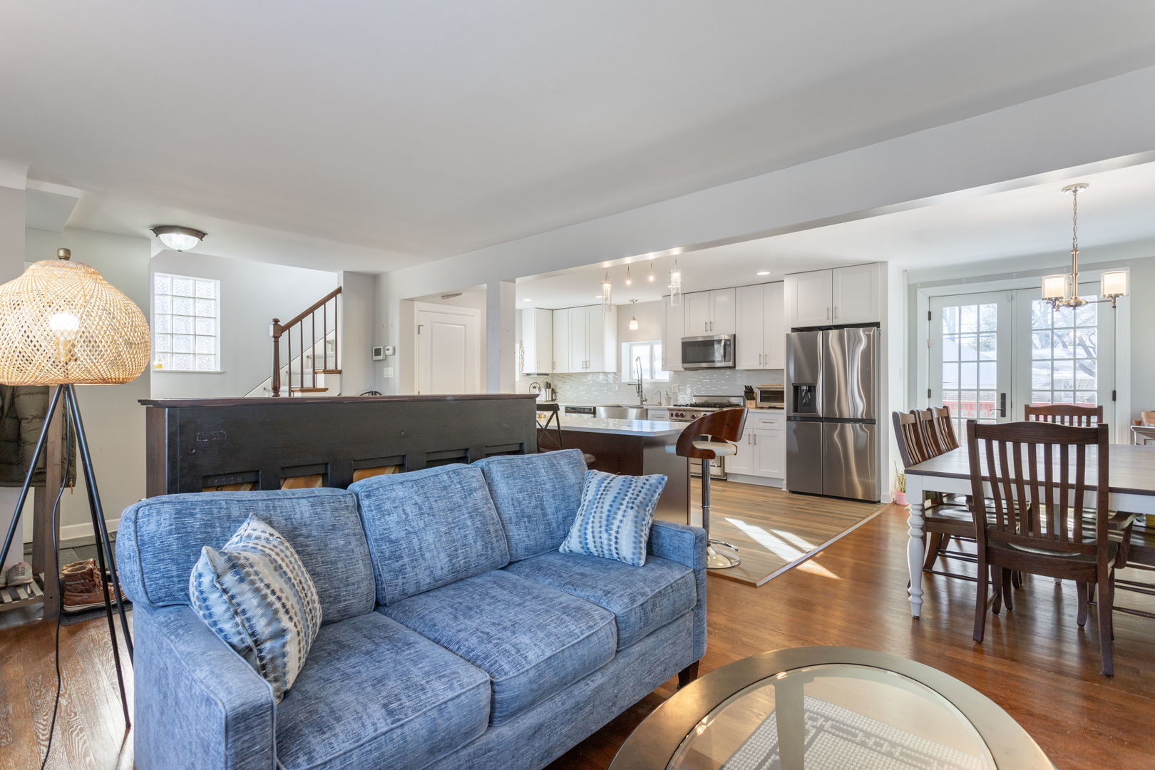 8334 Harding Avenue Skokie, IL 60076 - Photo 11 of 31