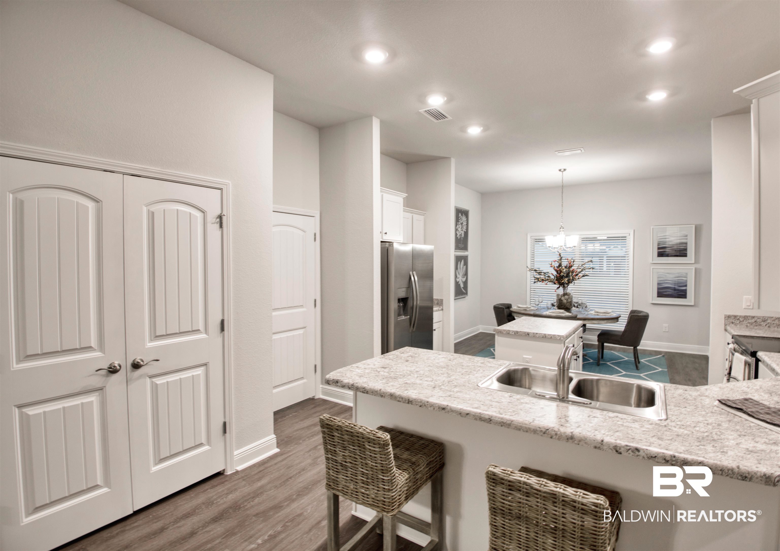 23068 Ridgewood Drive Robertsdale, AL 36567 - Photo 5 of 13 Reprecentativ Photo