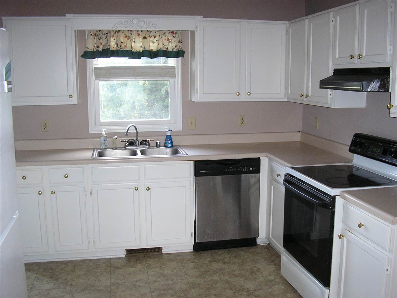 1185 Larmon Mill Road Alvaton, KY 42122 - Photo 2 of 32 Gallery Image 2