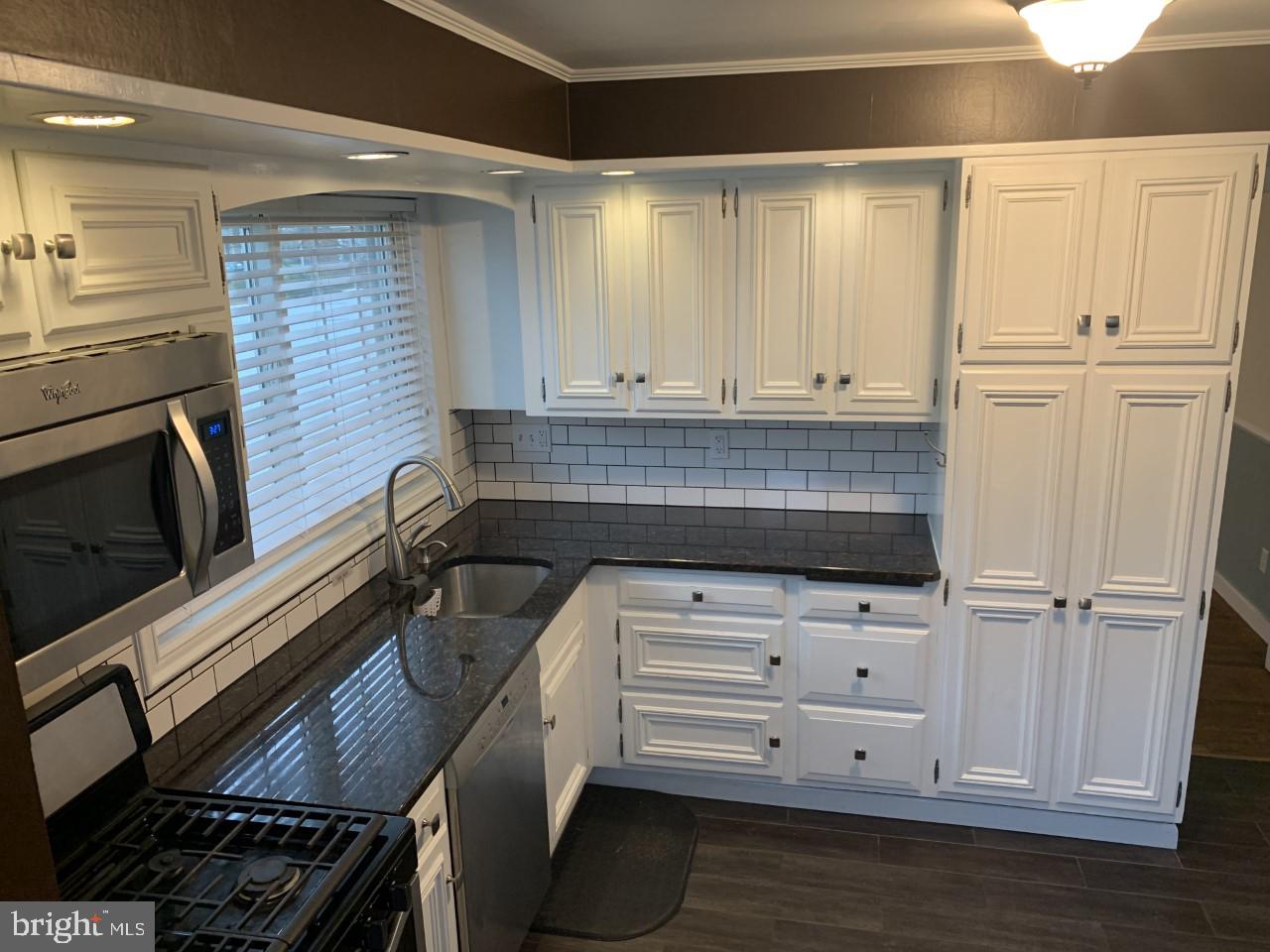 1611 Robin Road Lebanon, PA 17042 - Photo 5 of 44 Beautifully Updated Kitchen.