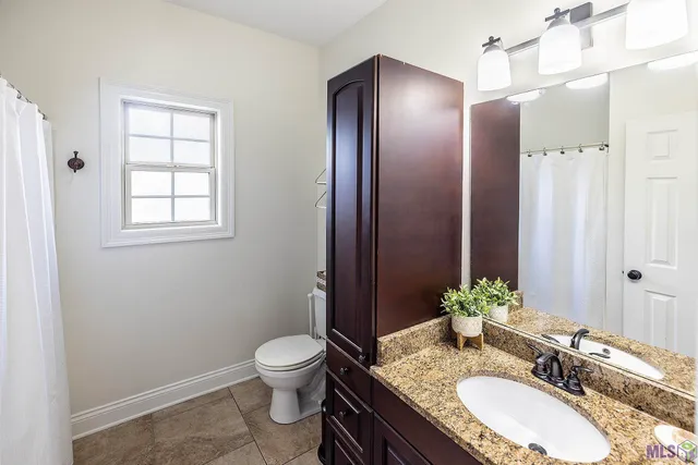 $374,900 | 267 James Edison Drive, Gray, LA 70359